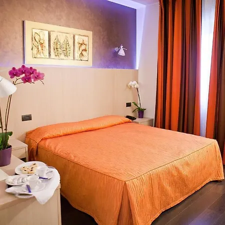 Edo Hotel 3*